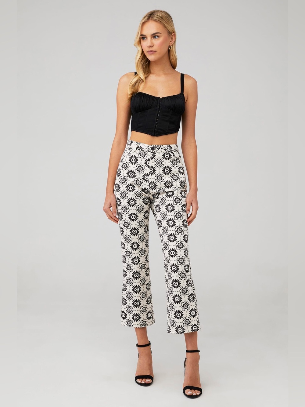 NWT Rolla's Women's Plaza Bootcut Cropped Denim Pants Size XS